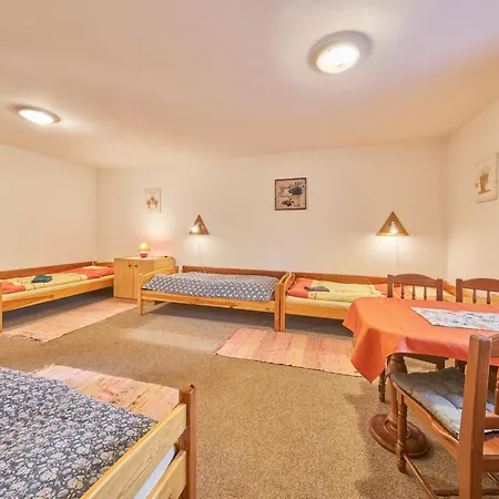 Lika By Interhome Uhlejov