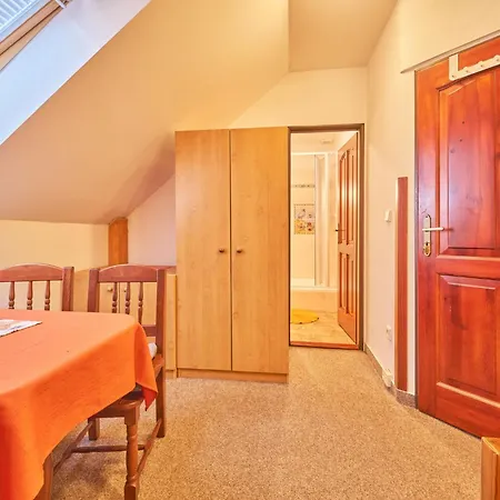 Lika By Interhome Casa vacanze Uhlejov