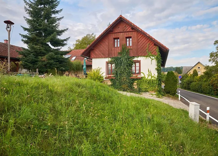 Lika By Interhome * Uhlejov